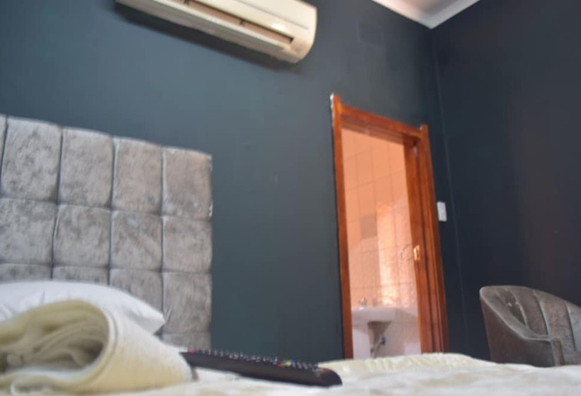 Pensjonat Skypz Lodge