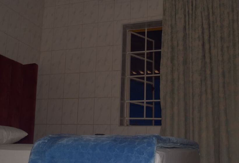 Pensjonat Skypz Lodge