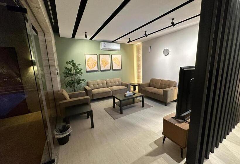 ペンション The Palms Resort