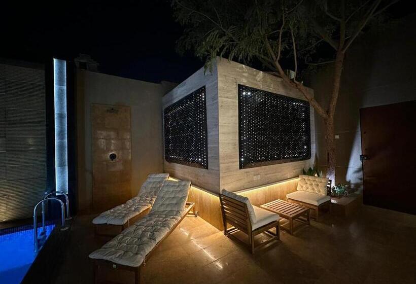 ペンション The Palms Resort