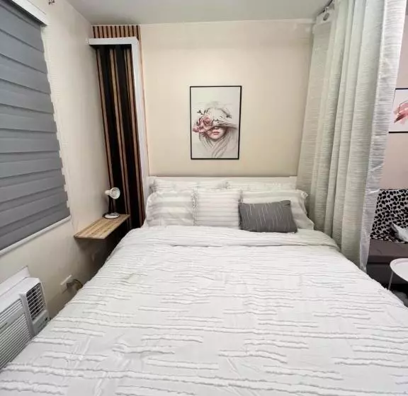 Studio Unit 8 Spatial Condo