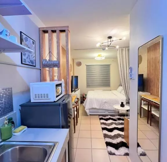 Studio Unit 8 Spatial Condo