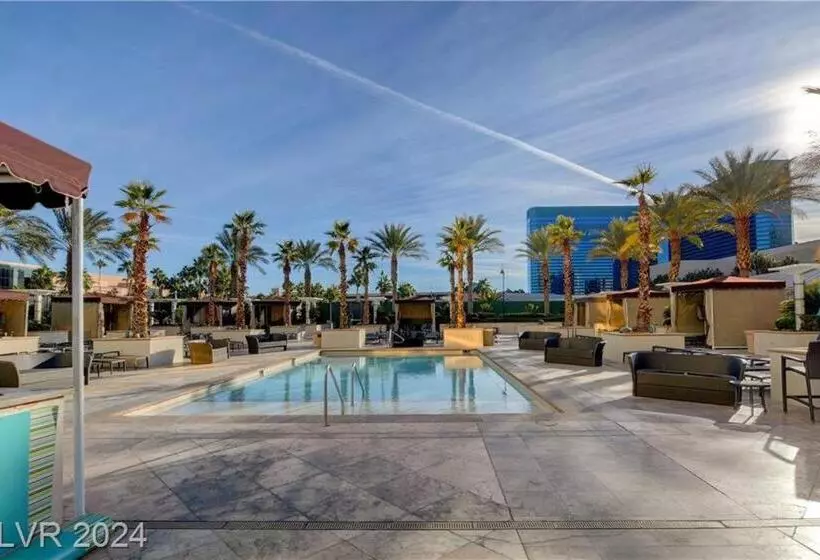 ! Mgm Free Resort Access High Floor Strip View