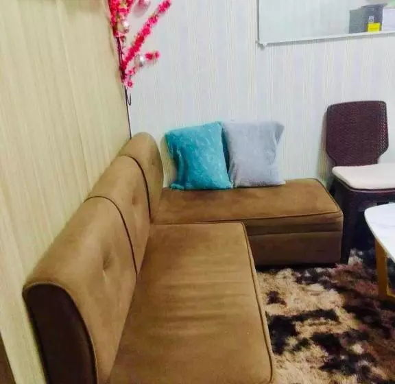 Retkeilymaja Amaze365 Holiday Homes Condotel At Trees Residence Fairview