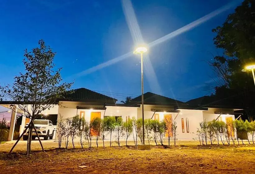 Retkeilymaja Sisters Home ที่พักใกล้สวนพฤกษศาสตร์ ระยองแหลมแม่พิมพ์