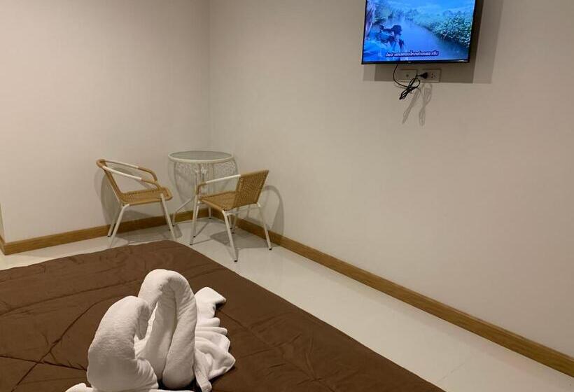 Albergue Sisters Home ที่พักใกล้สวนพฤกษศาสตร์ ระยองแหลมแม่พิมพ์