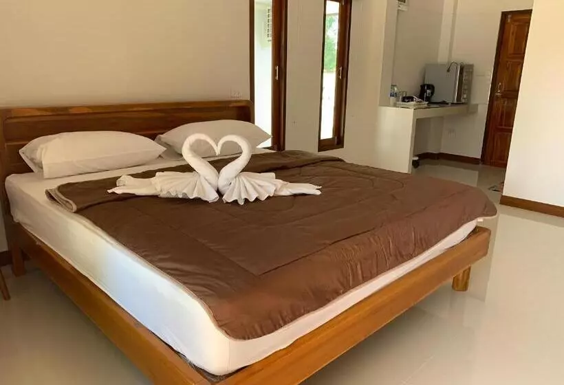 Retkeilymaja Sisters Home ที่พักใกล้สวนพฤกษศาสตร์ ระยองแหลมแม่พิมพ์