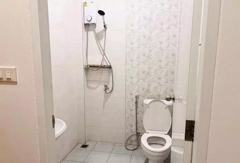 Retkeilymaja Sisters Home ที่พักใกล้สวนพฤกษศาสตร์ ระยองแหลมแม่พิมพ์