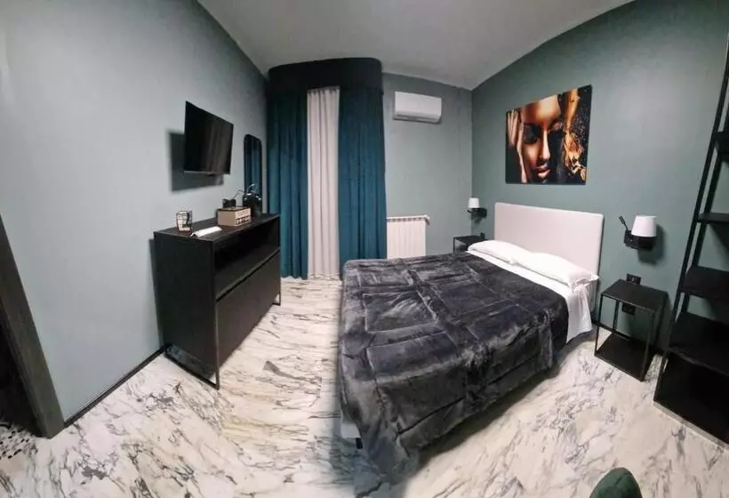 ベッドアンドブレックファースト Blu Room