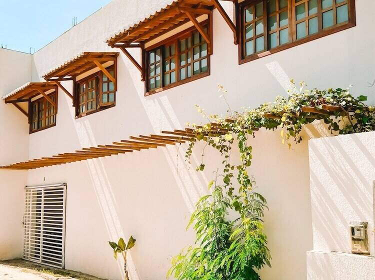 تختخواب و صبحانه Boas Ondas Pousada