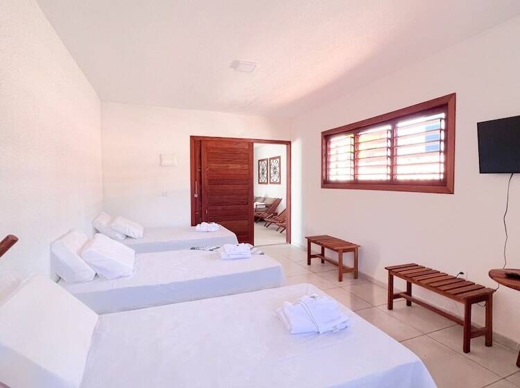 تختخواب و صبحانه Boas Ondas Pousada