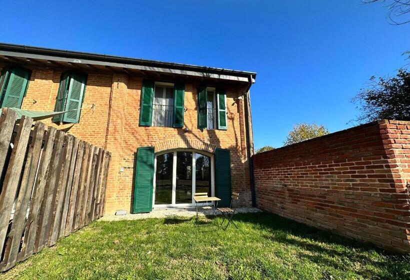 ベッドアンドブレックファースト Canovetta Country House Camelia Nearby Cremona