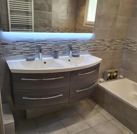 צימר Chambre D Hôtes Les Cigales