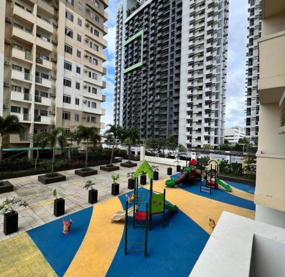 Brand New Studio W/ Washer In Manhattan Plaza Tower Ll