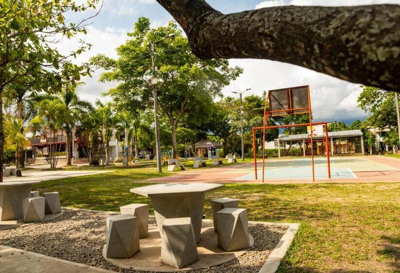 Coliving7 Aparta Hotel & Habitaciones