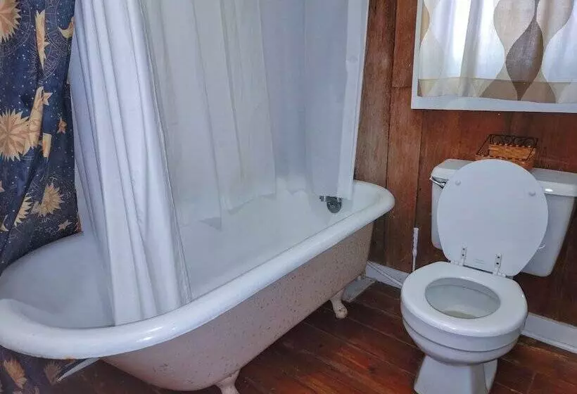 Hotelli Beaufort Harbour Suites And Lodges