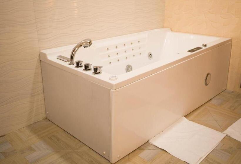 هتل Ed&dre Luxuria