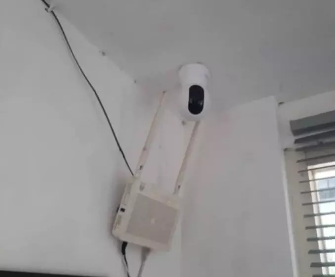 ホテル Spot On 93458 Legok Homestay Syariah