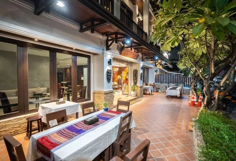Hotelli Vongkhamsene Boutique