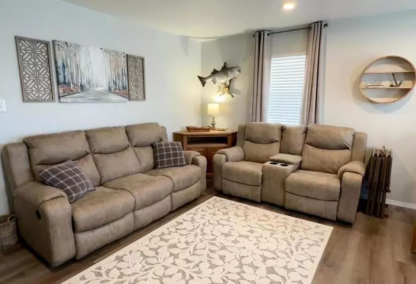 Lakeside Motel, Cabins And Rv