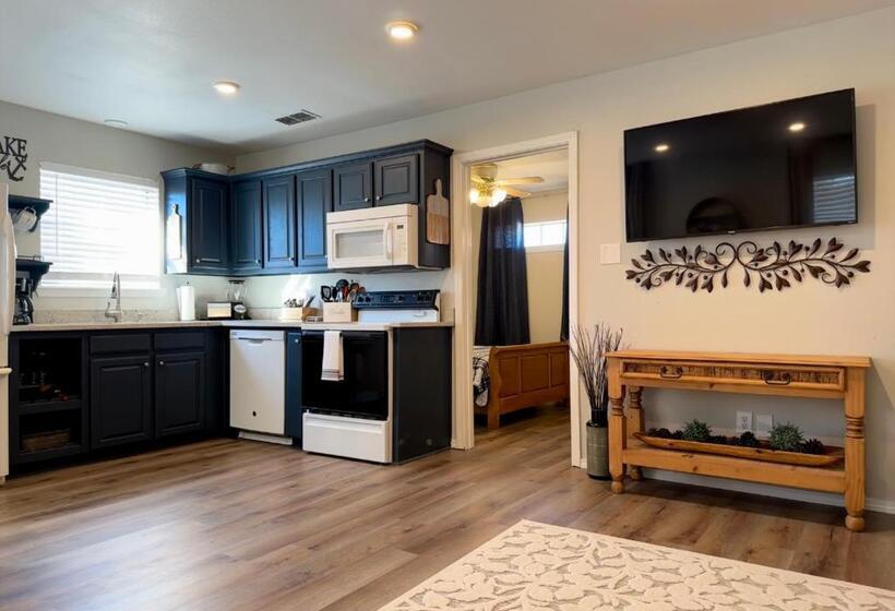 Lakeside Motel, Cabins And Rv