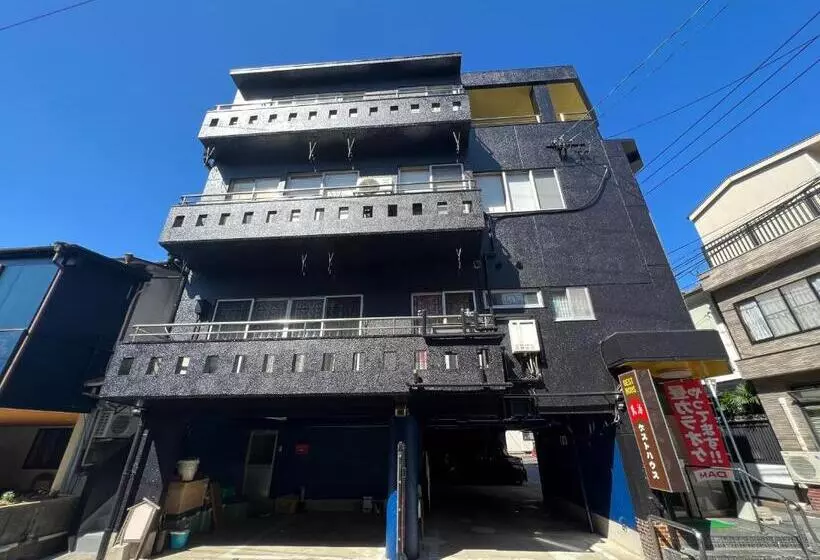 ペンション ゲストハウス　アロマ