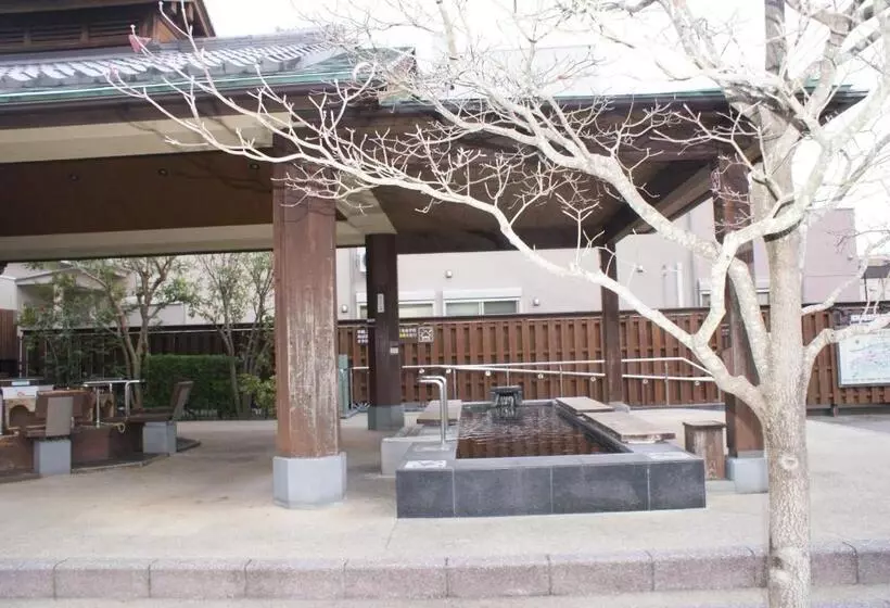 ペンション ゲストハウス　アロマ