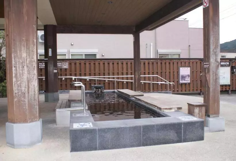 ペンション ゲストハウス　アロマ