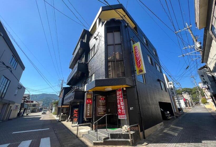 بنسيون ゲストハウス　アロマ