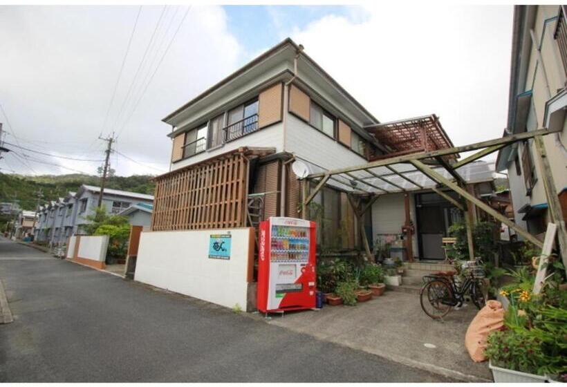 پانسیون Guest House Aman   Vacation Stay 40530v