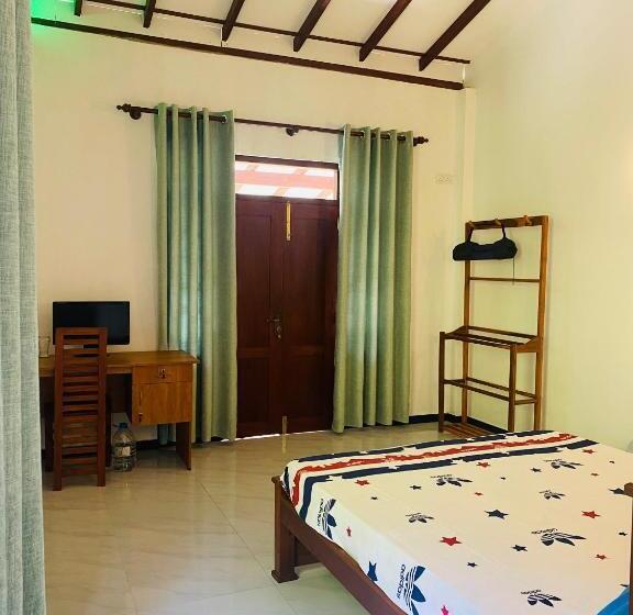 بنسيون Villa Rock View