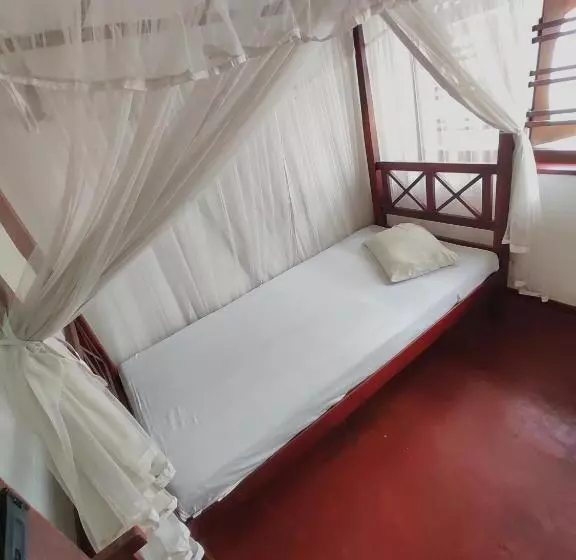 Sheyyes Hostel