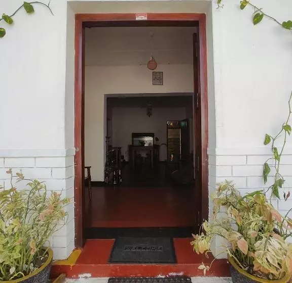 Sheyyes Hostel