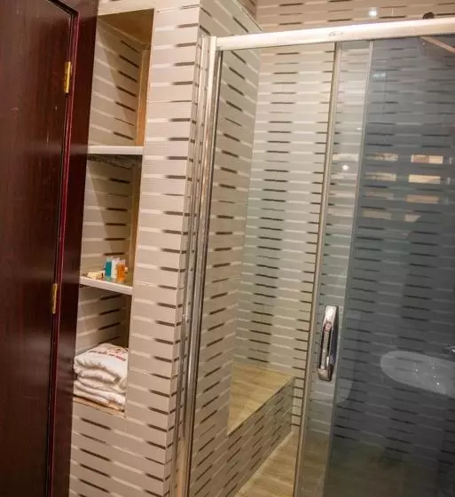 Abada Luxury Hotel And Suites