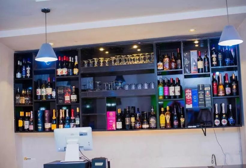 Abada Luxury Hotel And Suites