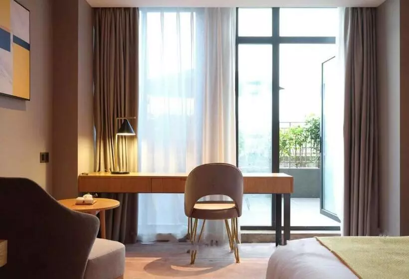 Baian Art Hotel Luzhou