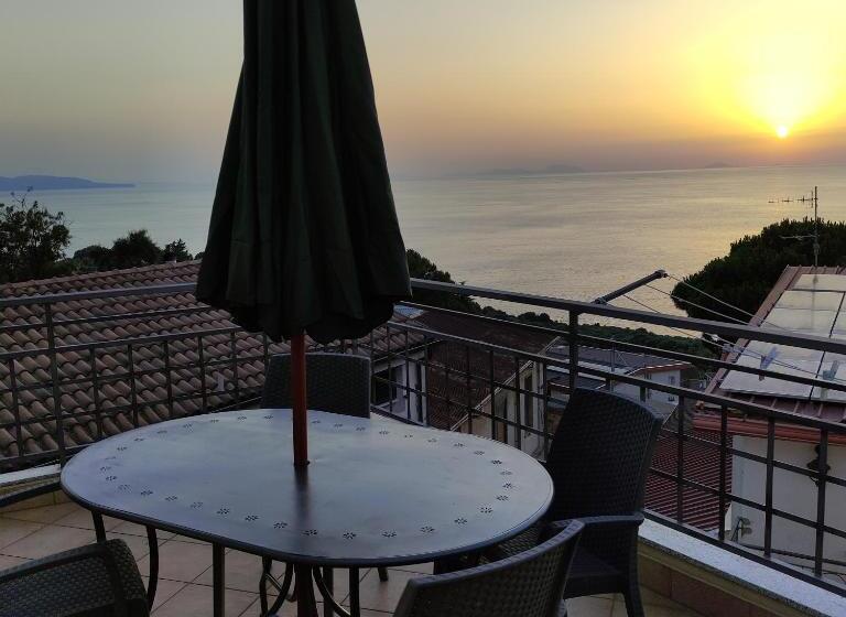 B&b Vista Mare Con Terrazzo