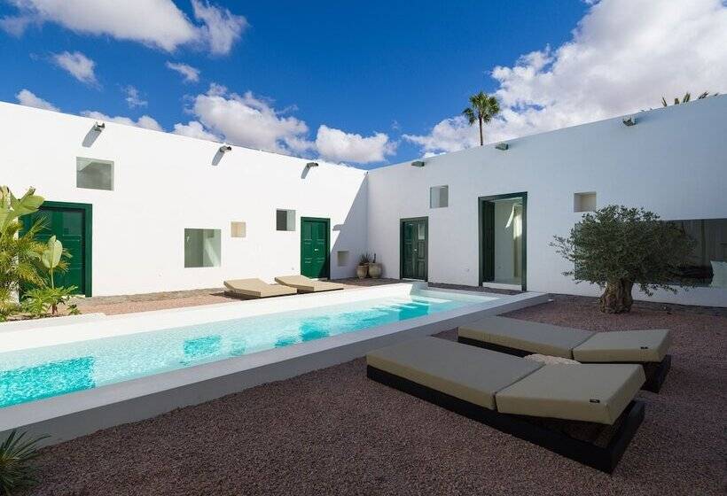 تختخواب و صبحانه Casa Montelongo