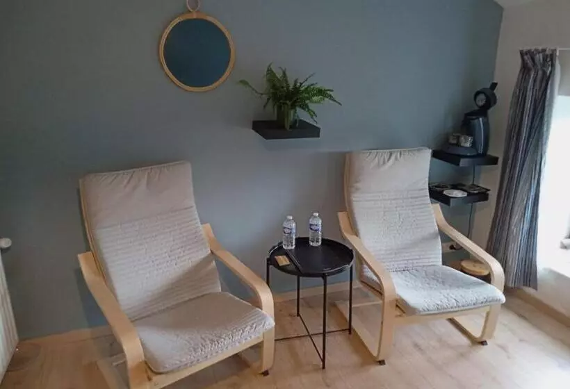 ベッドアンドブレックファースト Le Vieux Noyer