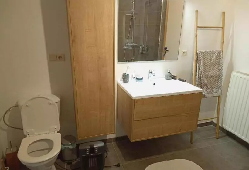 ベッドアンドブレックファースト Le Vieux Noyer