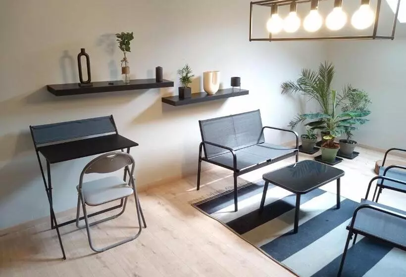 ベッドアンドブレックファースト Le Vieux Noyer