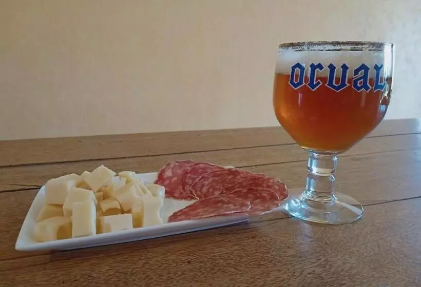 ベッドアンドブレックファースト Le Vieux Noyer