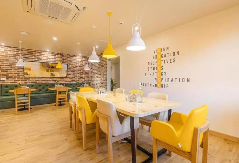 Bloom Hotel   Ranchi