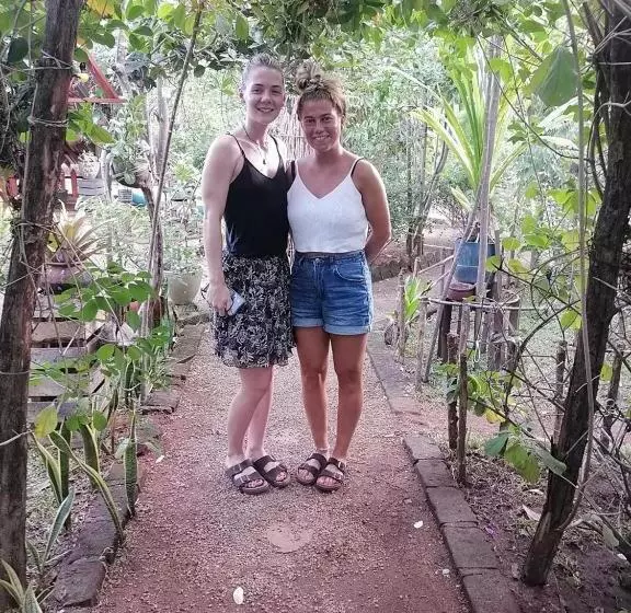 Dinna Nature Hostel