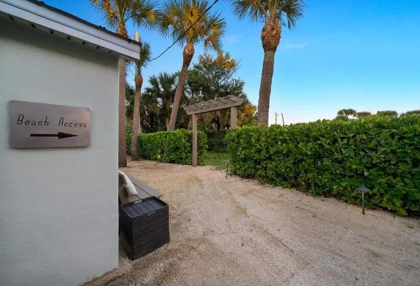 Hotelli Boutique Vacation Rental Complex At Beach