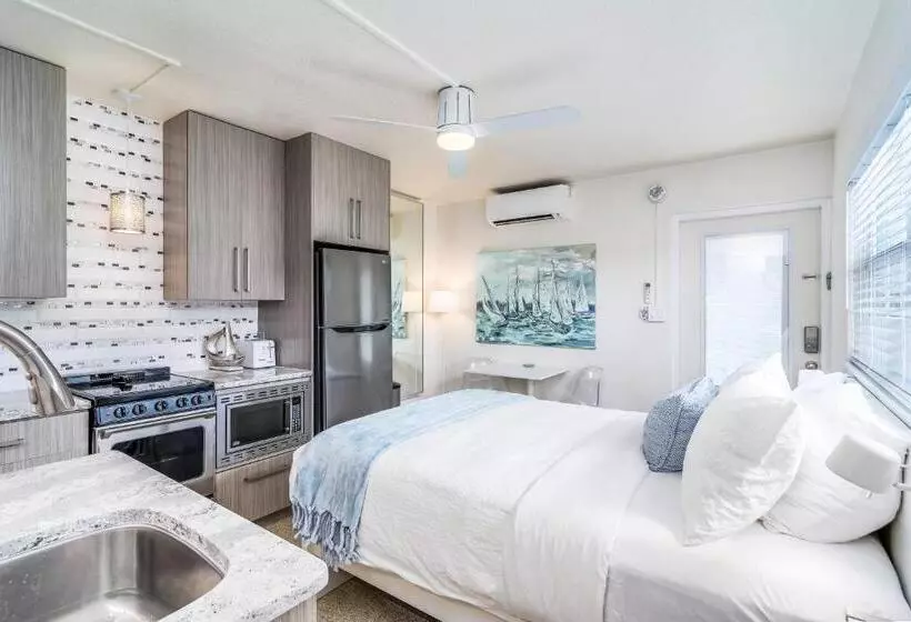 Hotelli Boutique Vacation Rental Complex At Beach