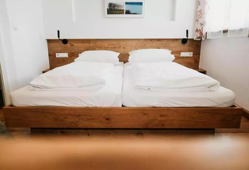 Hotelli Brauereigasthof Adler