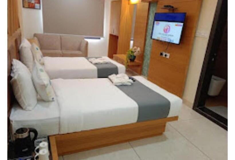 酒店 Giri Palace Madhya Pradesh