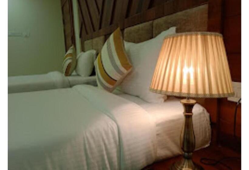 酒店 Giri Palace Madhya Pradesh