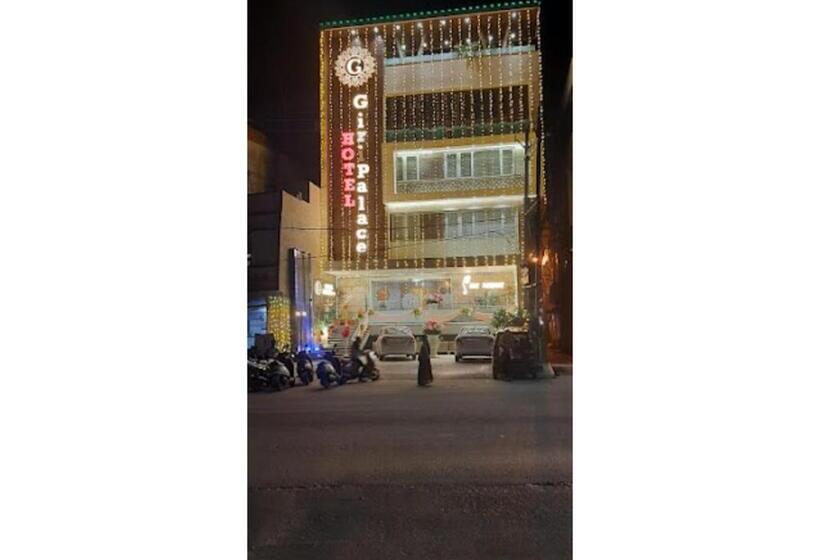 酒店 Giri Palace Madhya Pradesh